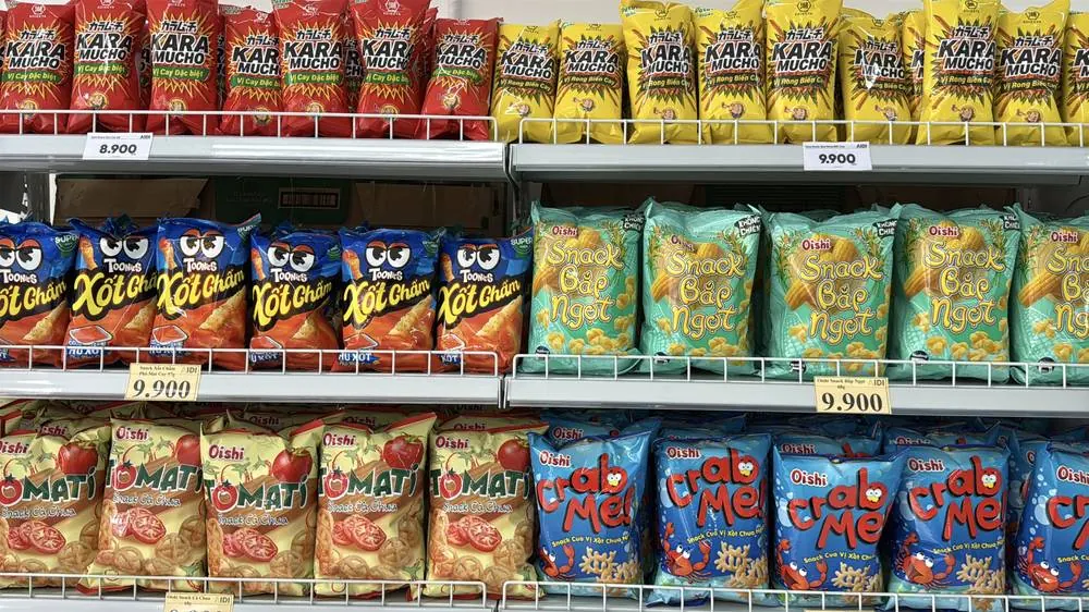 Kệ snack tại cửa hàng AIDIMART